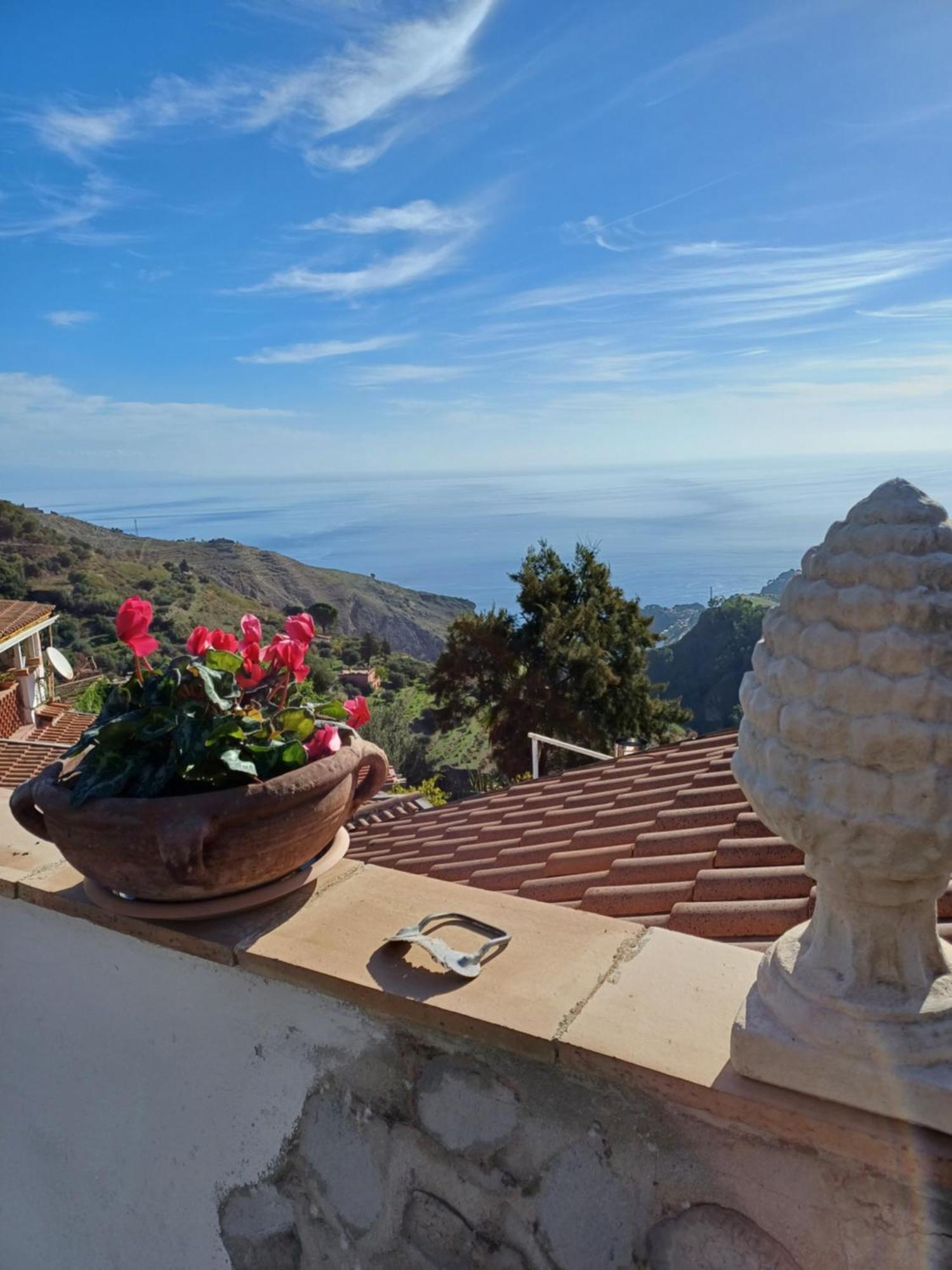 Casa Il Faro Villa Con Piscina 카스텔몰라 외부 사진
