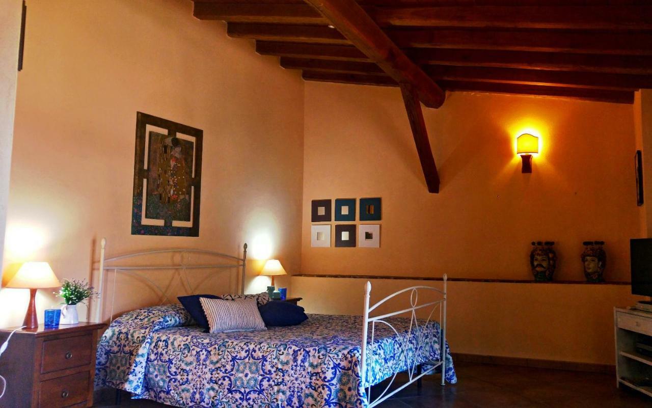 Casa Il Faro Villa Con Piscina 카스텔몰라 외부 사진