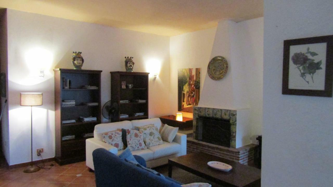 Casa Il Faro Villa Con Piscina 카스텔몰라 객실 사진